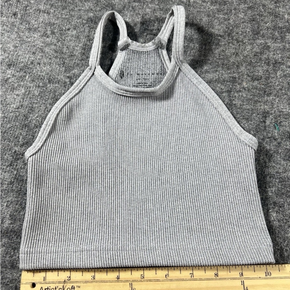 Gray Ribbed Halter Crop Top - Picture 5 of 5